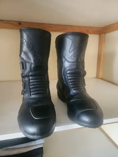 Botas de moto negras Richas con protección - miniatura 2