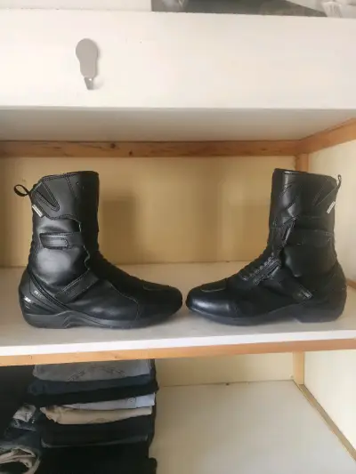 Botas de moto negras Richas con protección - miniatura 3