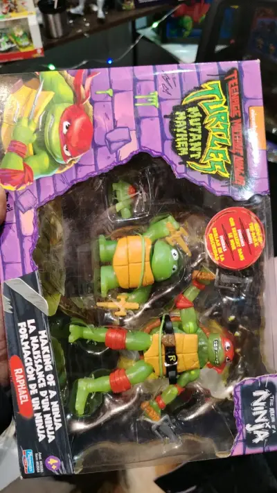 Figura de acción Raphael Tortugas Ninja con brillo - miniatura 4