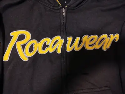Poleron con cierre rocawear - miniatura 1