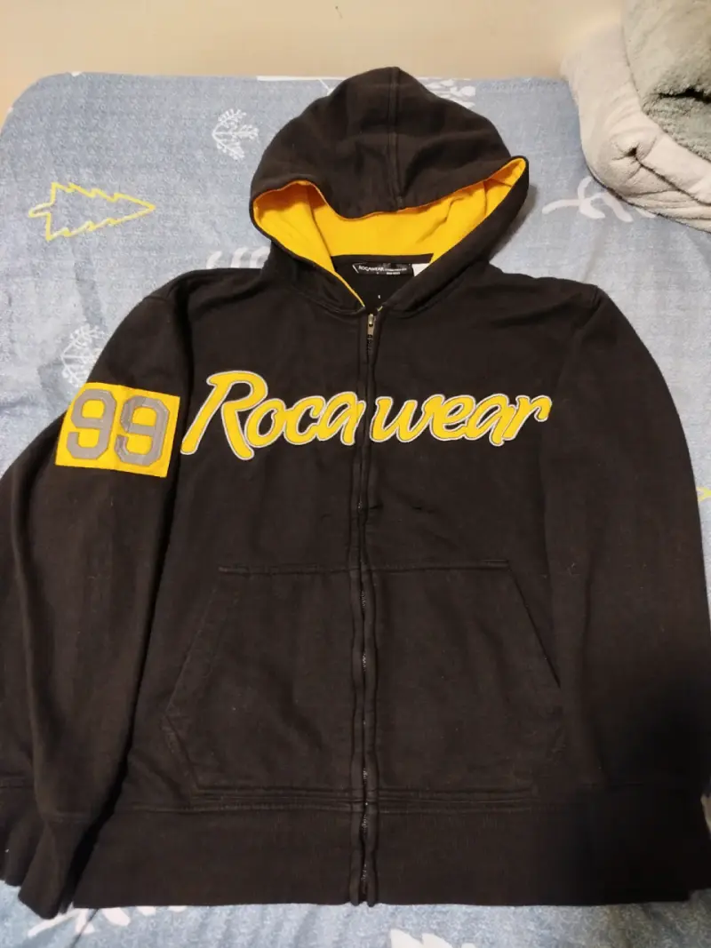 Poleron con cierre rocawear - 2