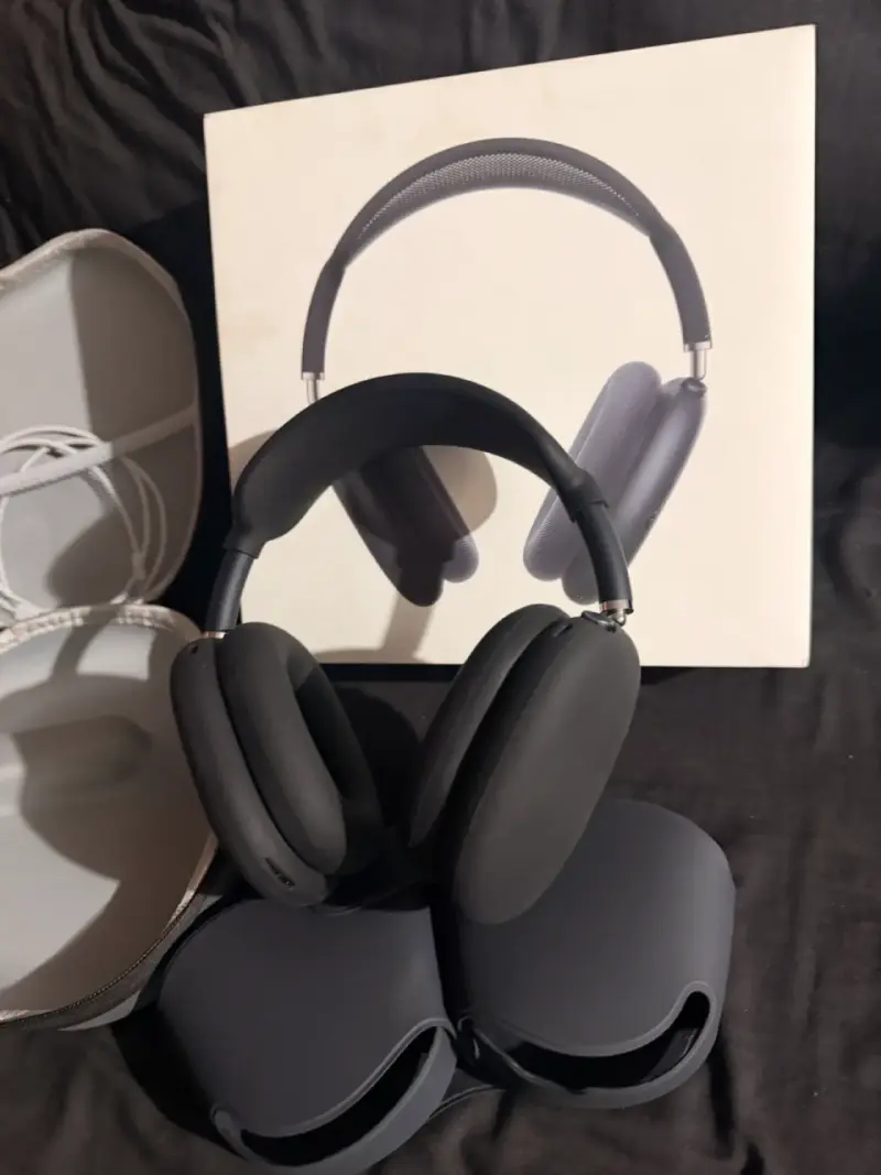 AirPods Pro Max tipo c como nuevos - 2