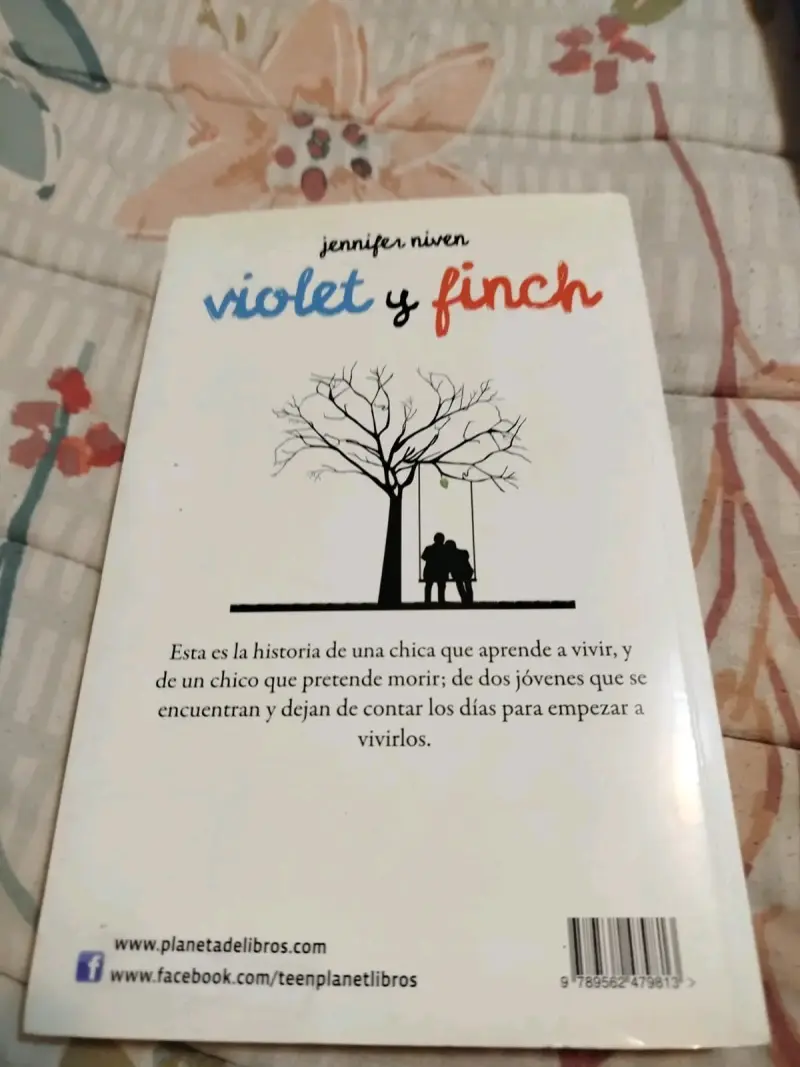 Libro 'Violet y Finch' de Jennifer Niven - 2