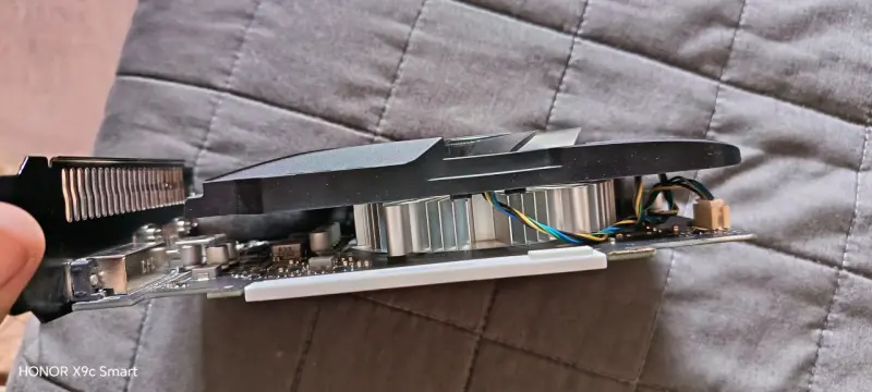 Tarjeta de Video Asus NVIDIA GeForce GTX 1050 Ti - 2