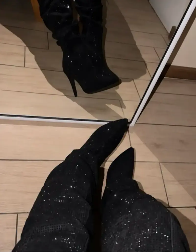 Botas negras altas con brillo para mujer - 2