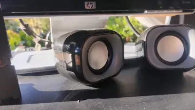 Computador  HP 4300  SFF con accesorios - miniatura 3