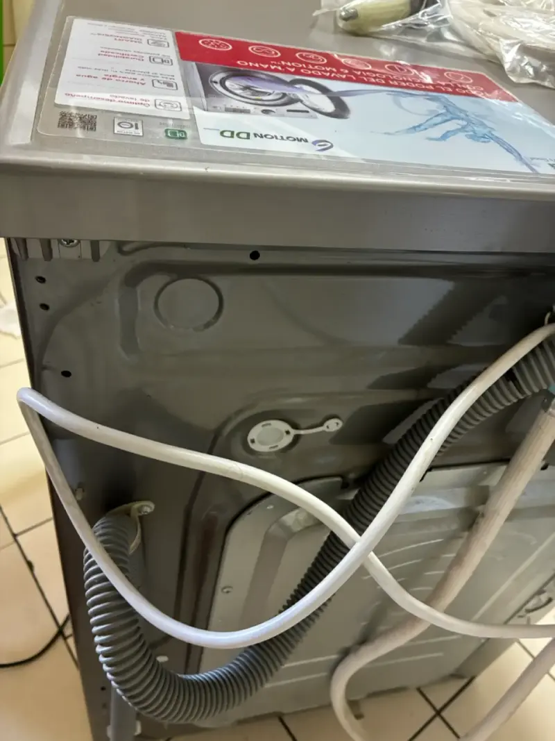 Lavadora Secadora LG Inverter Direct Drive 9/5kg - 3