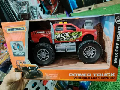 Camión de Juguete Matchbox MBX Sand Monster - miniatura 2
