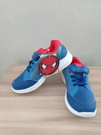Zapatillas infantiles Sonic y Spiderman - miniatura 2