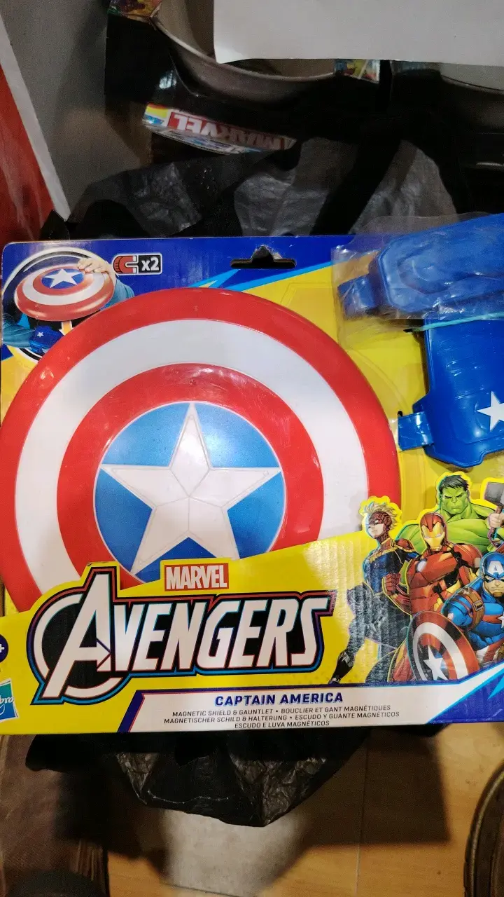Escudo magnético Capitán América Marvel Avengers - 2