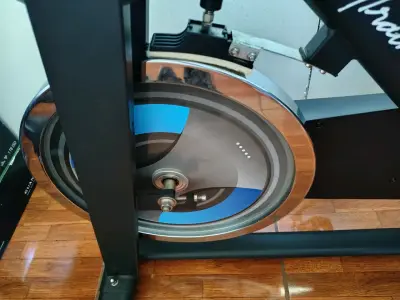 Bicicleta spinning con cadena - miniatura 2