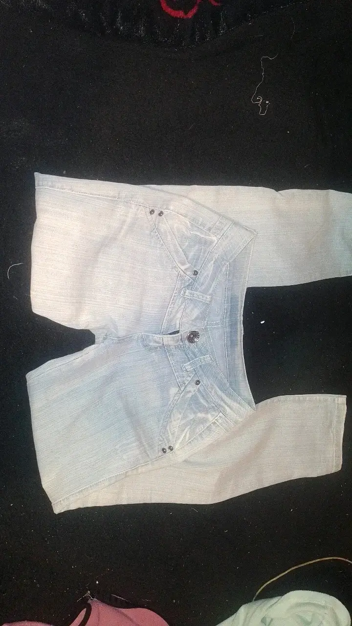 Jeans claros de mujer tiro bajo