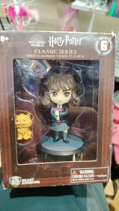 Figura Hermione Granger Harry Potter Classic Series - miniatura 1