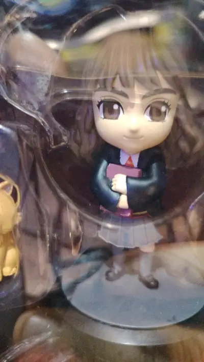 Figura Hermione Granger Harry Potter Classic Series - miniatura 4