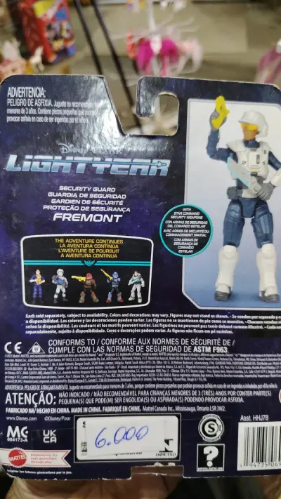 Figura de acción Lightyear Guardia de Seguridad - miniatura 5