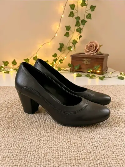 Zapatos de Tacón Negro Elegantes para Mujer - miniatura 1