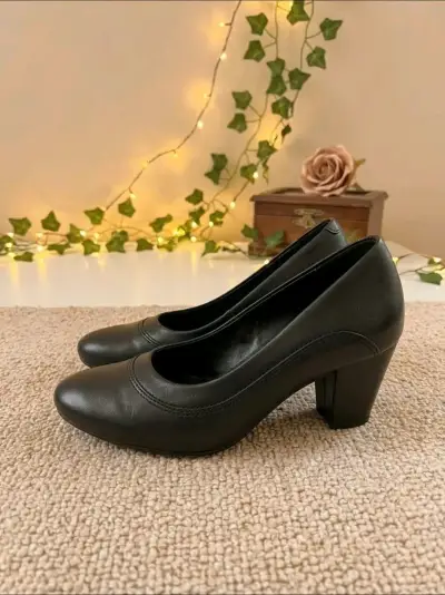 Zapatos de Tacón Negro Elegantes para Mujer - miniatura 2