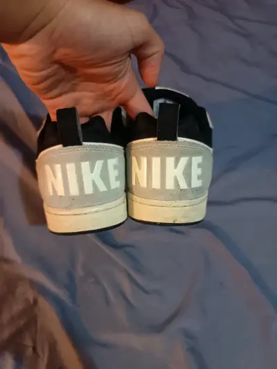Zapatillas deportivas Nike negras y grises - miniatura 5