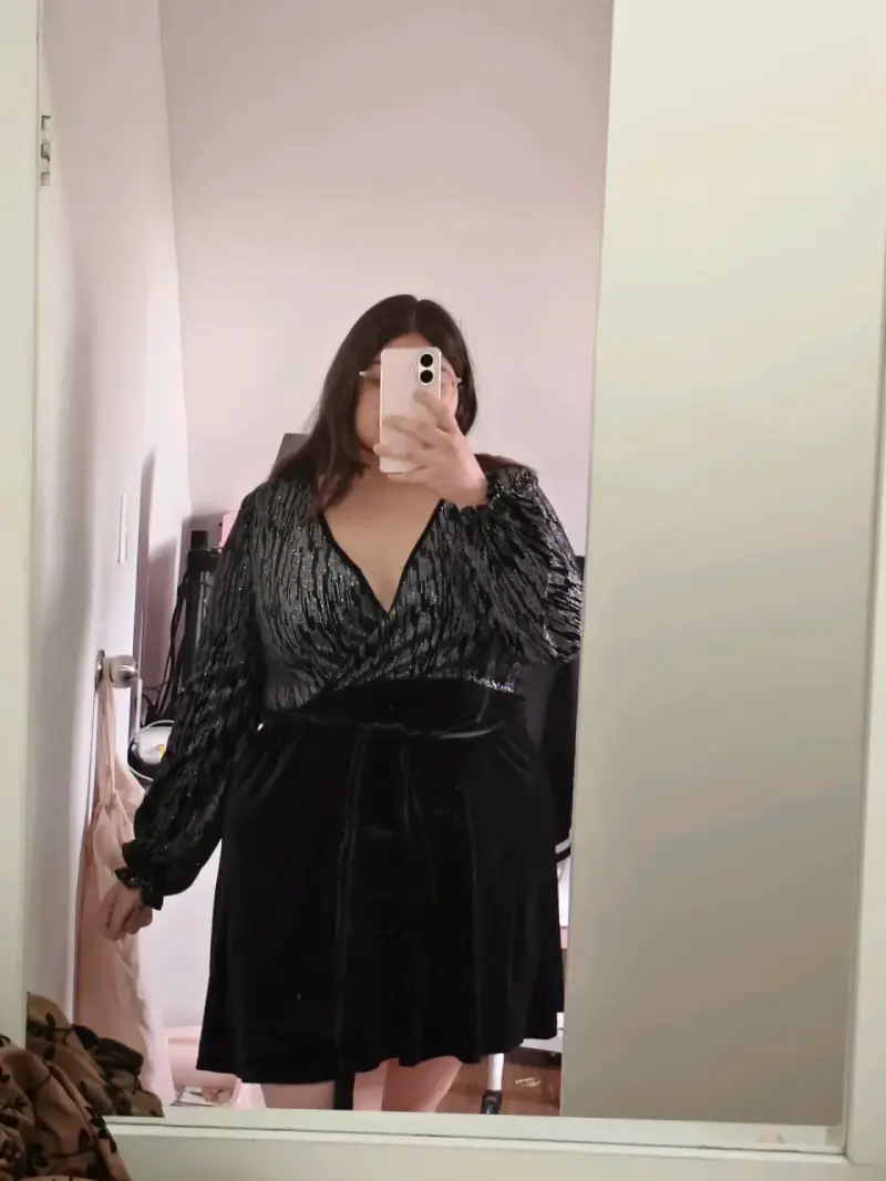 Vestido negro con brillo para mujer - 1