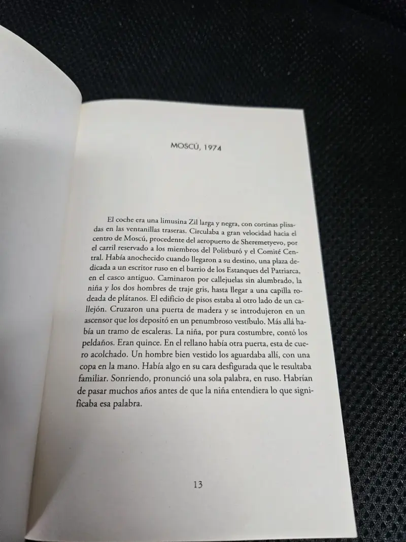 Libro 'La Otra Mujer' de Daniel Silva - 4