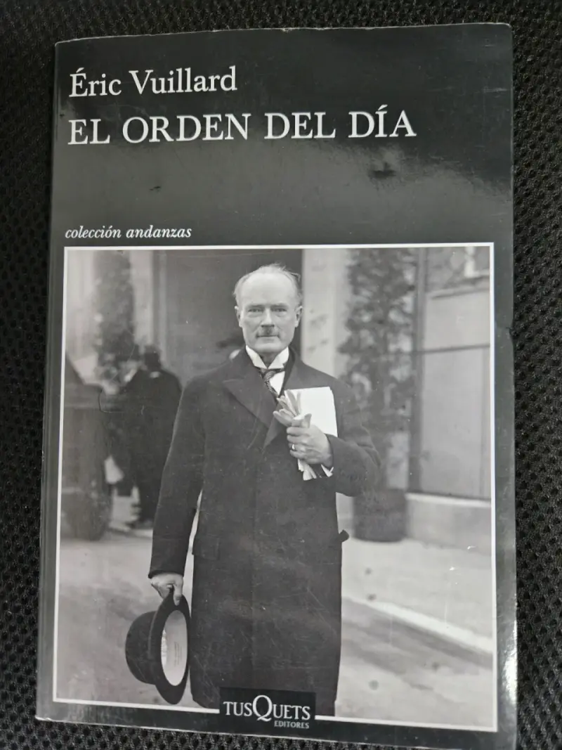 Libro 'El Orden del Día' de Éric Vuillard - 1