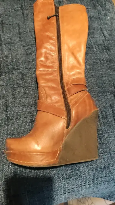Botas de cuero marrón con plataforma - miniatura 2