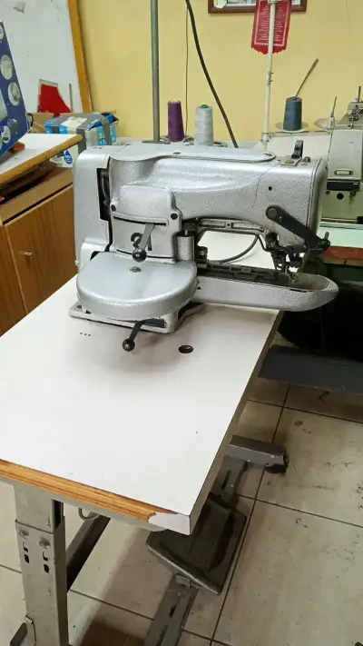 Máquina Atracadora Industrial Durkopp - miniatura 1