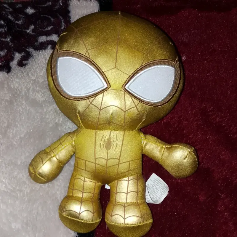 Peluche hombre araña