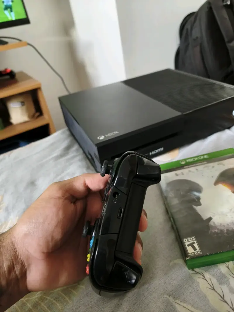 Consola Xbox One con juegos - 2