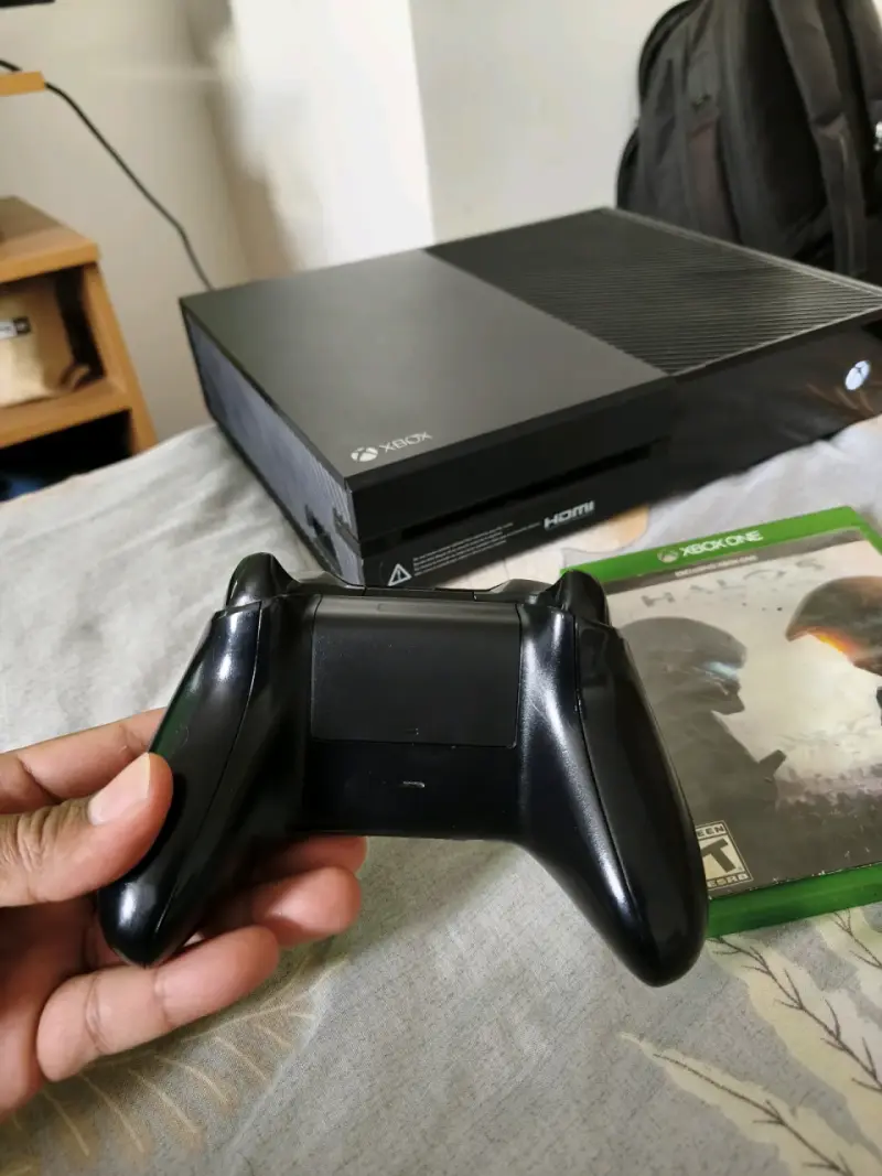 Consola Xbox One con juegos - 3