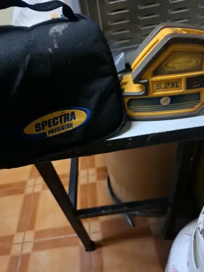 Nivel láser Spectra Precision 5.2XL con estuche - miniatura 2