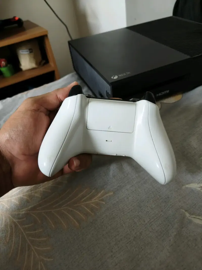 Control inalámbrico blanco para Xbox One - 4