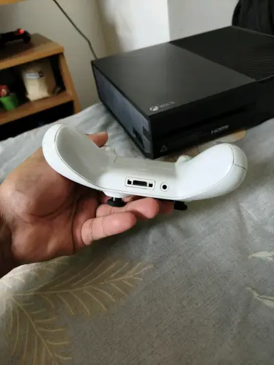 Control inalámbrico blanco para Xbox One - miniatura 5