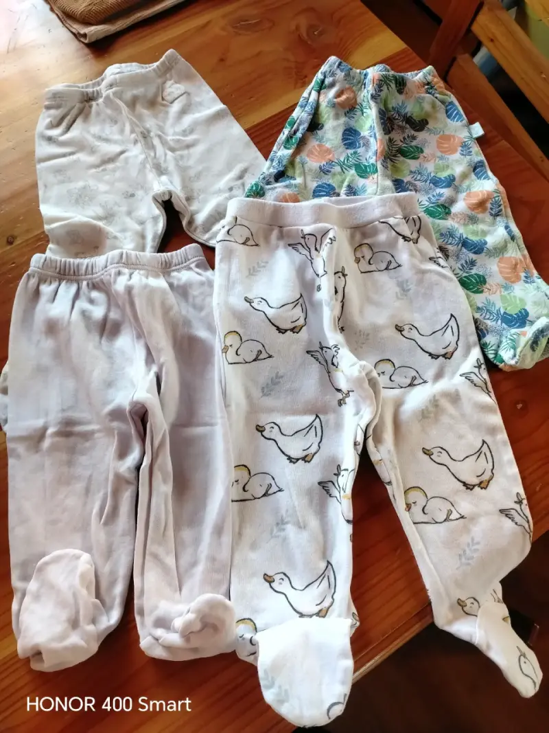 Conjunto de ropa para bebé con diseños florales y de conejito - 6