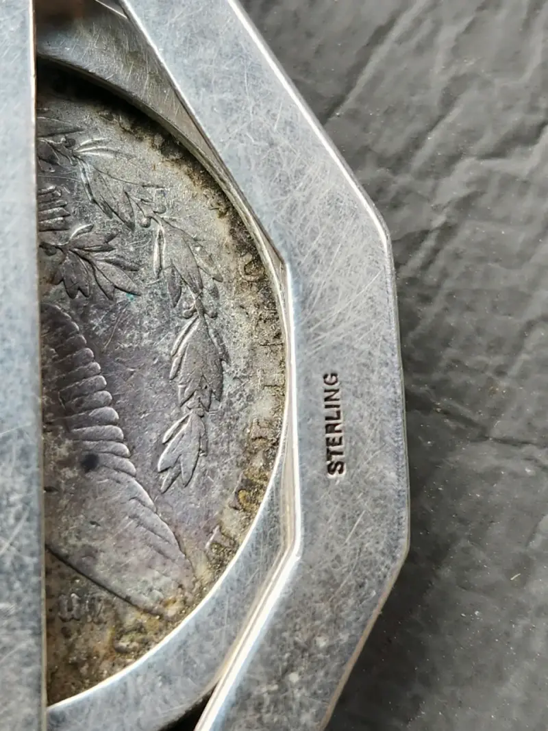 Clip de billetes de plata con Dolatñr Morgan 1882 - 3