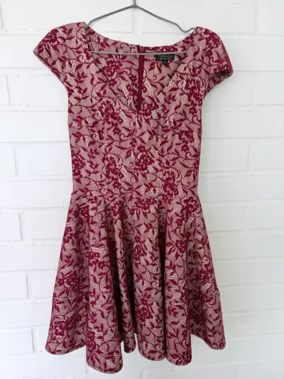 Vestido de encaje floral rojo Topshop - miniatura 1