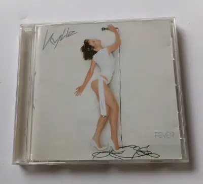 CD de música 'Fever' de Kylie Minogue - miniatura 1