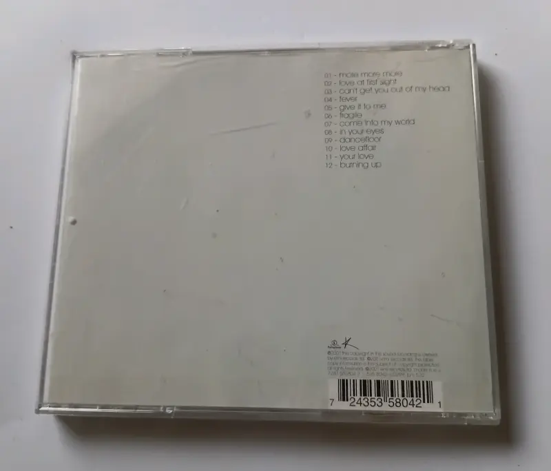 CD de música 'Fever' de Kylie Minogue - 2