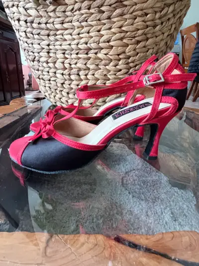 Zapatos de baile rojos con lazo para mujer - miniatura 5