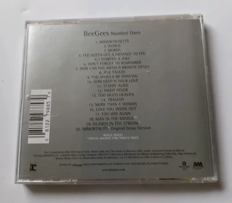 CD Bee Gees Number Ones en buen estado - 2
