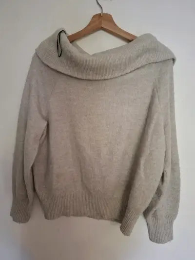 Suéter de lana beige con cuello amplio Talla S - miniatura 3