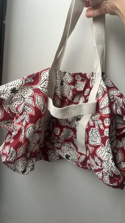 Bolso de tela estampado floral rojo - miniatura 5