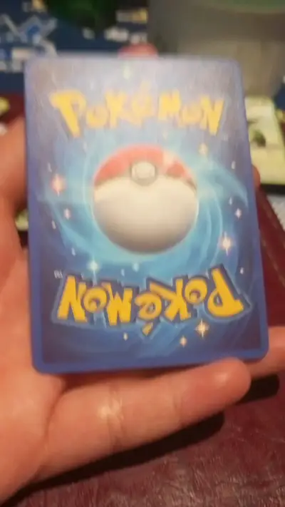 Carta Pokémon Zeraora Básica - miniatura 2