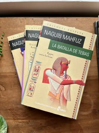 Trilogía Egipcia de Naguib Mahfuz Edición Cente - miniatura 2