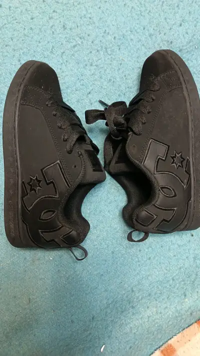 Zapatillas negras DC Court Graffik para mujer - miniatura 5