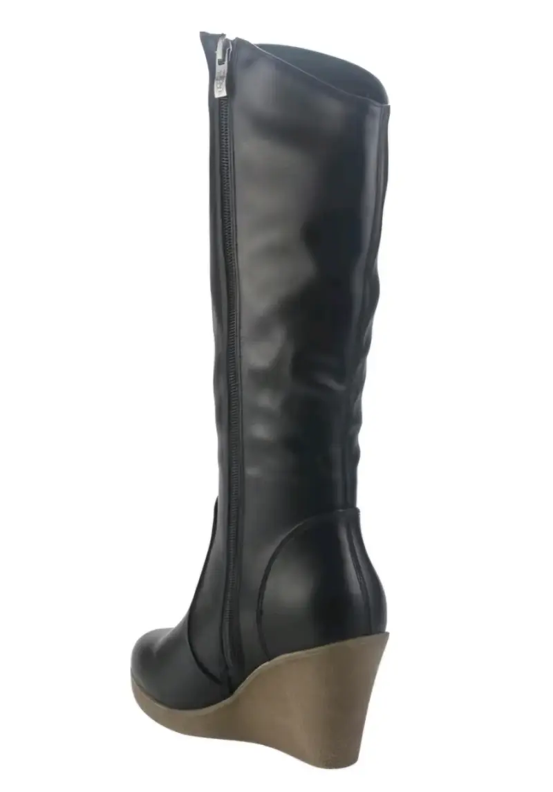 Botas nuevas, negras, con plataforma - 4