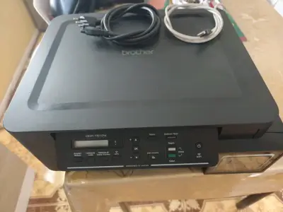 Impresora multifuncional Brother DCP-T510W con WiFi - miniatura 1