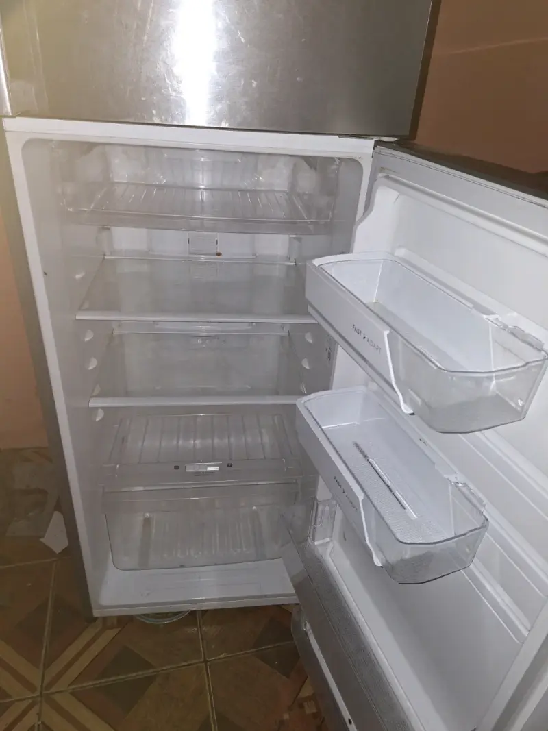 Refrigerador Fensa No Frost 256L en buen estado - 2