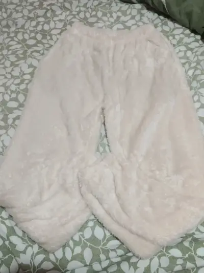 Pantalones de felpa suaves para mujer - miniatura 1