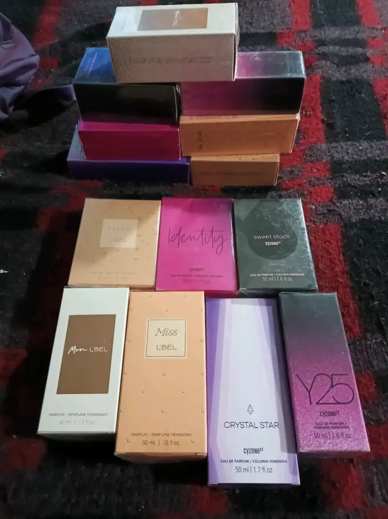 perfumes femeninos L'Bel y Cyzone - 1